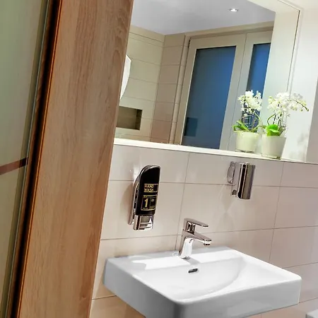 Hotel Und Seereich 3*